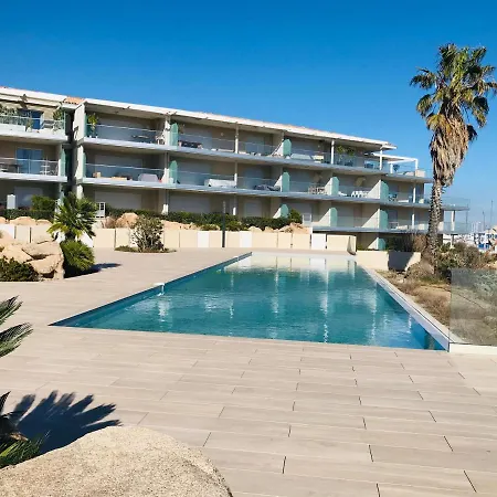 아파트 Standing 3 Chambres-3 Sdb-piscine A Debordement-bord De Kamiesch